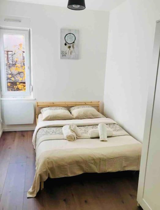Rm-1 - Appartement F2 Au 1Er Etage Pour 1-3 Pers مُلووز المظهر الخارجي الصورة